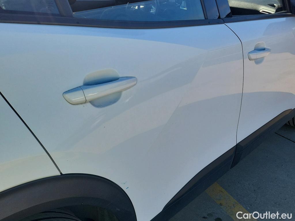  Peugeot  2008 PEUGEOT  / 2019 / 5P / todoterreno Active Pack BlueHDI 81kW (110CV) #6