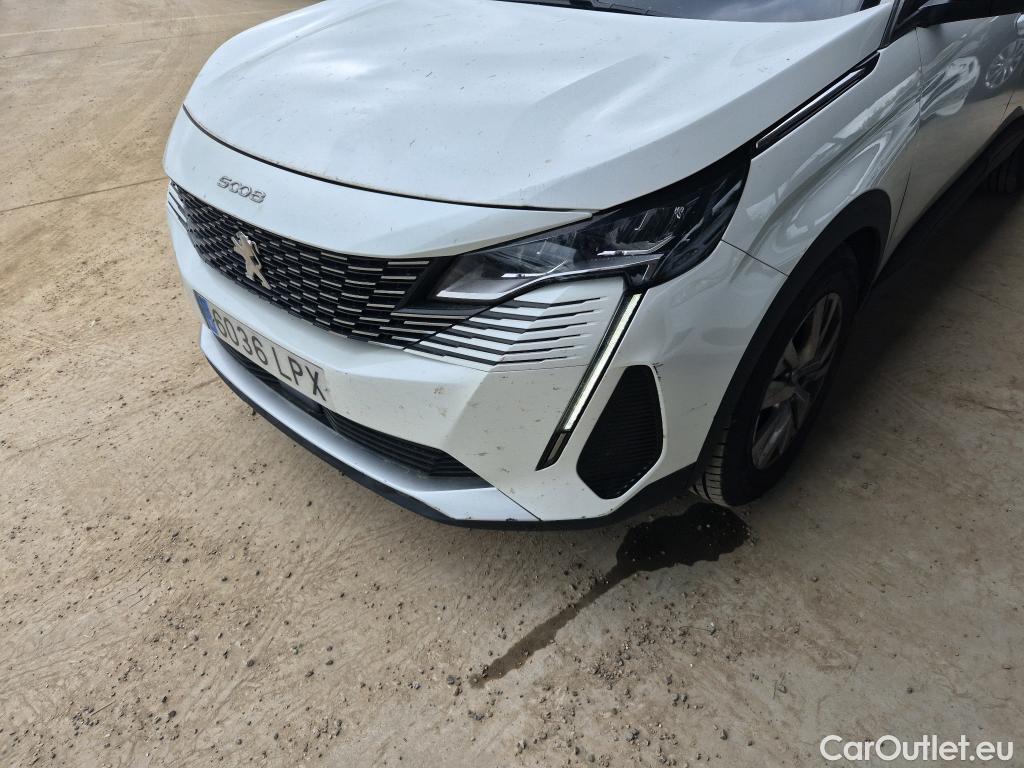  Peugeot  5008 PEUGEOT  / 2020 / 5P / todoterreno 1.2 PureTech 96KW S&S Active Pack EAT8 #17