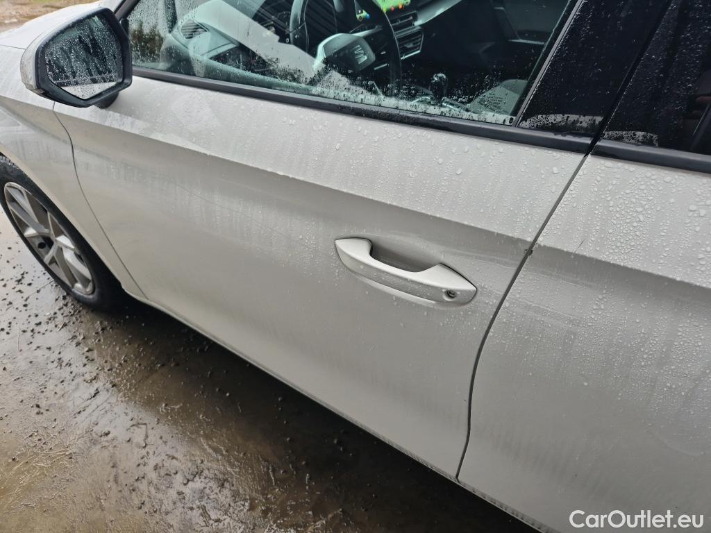  Land Rover  Discovery SEAT Nuevo León / 2020 / 5P / berlina con portón 2.0 TDI 85kW S&S Style Go (AC3) #13