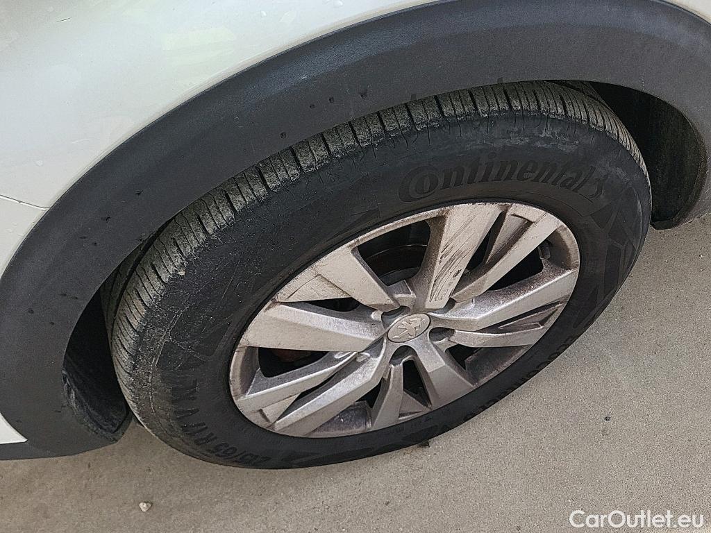  Peugeot  3008 PEUGEOT  / 2020 / 5P / todoterreno 1.5 BlueHDi 96kW (130CV) S&S Active Pack #5