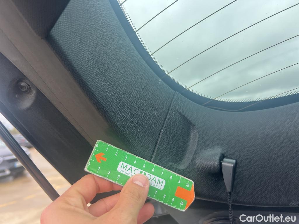  Peugeot  308 PEUGEOT  5p 2G berlina con portón 5p Active 1.6 BlueHDi 73KW (100CV) #27