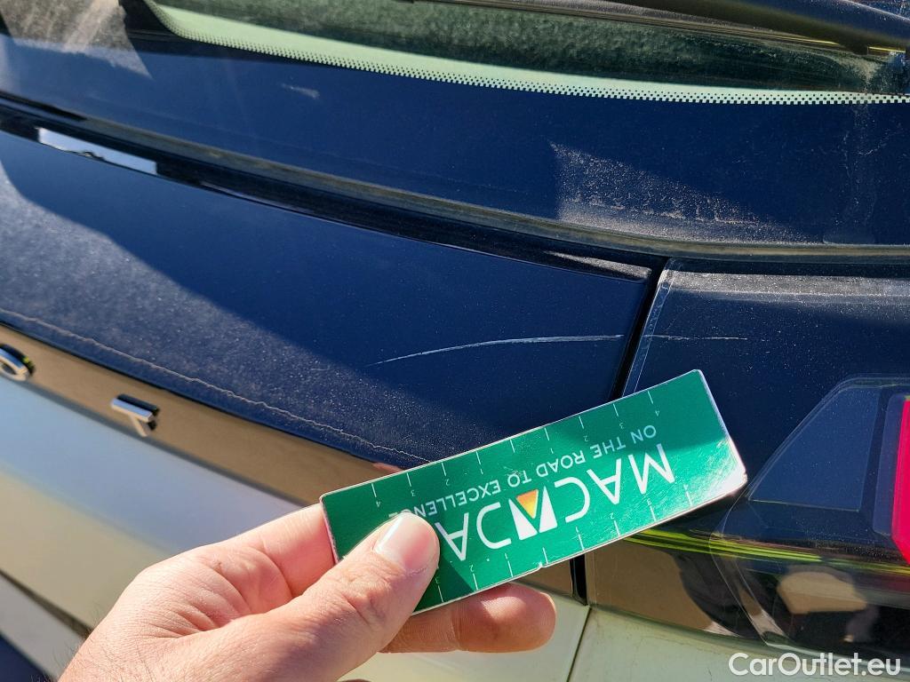  Peugeot  2008 PEUGEOT  / 2019 / 5P / todoterreno Active Pack BlueHDI 81kW (110CV) #19