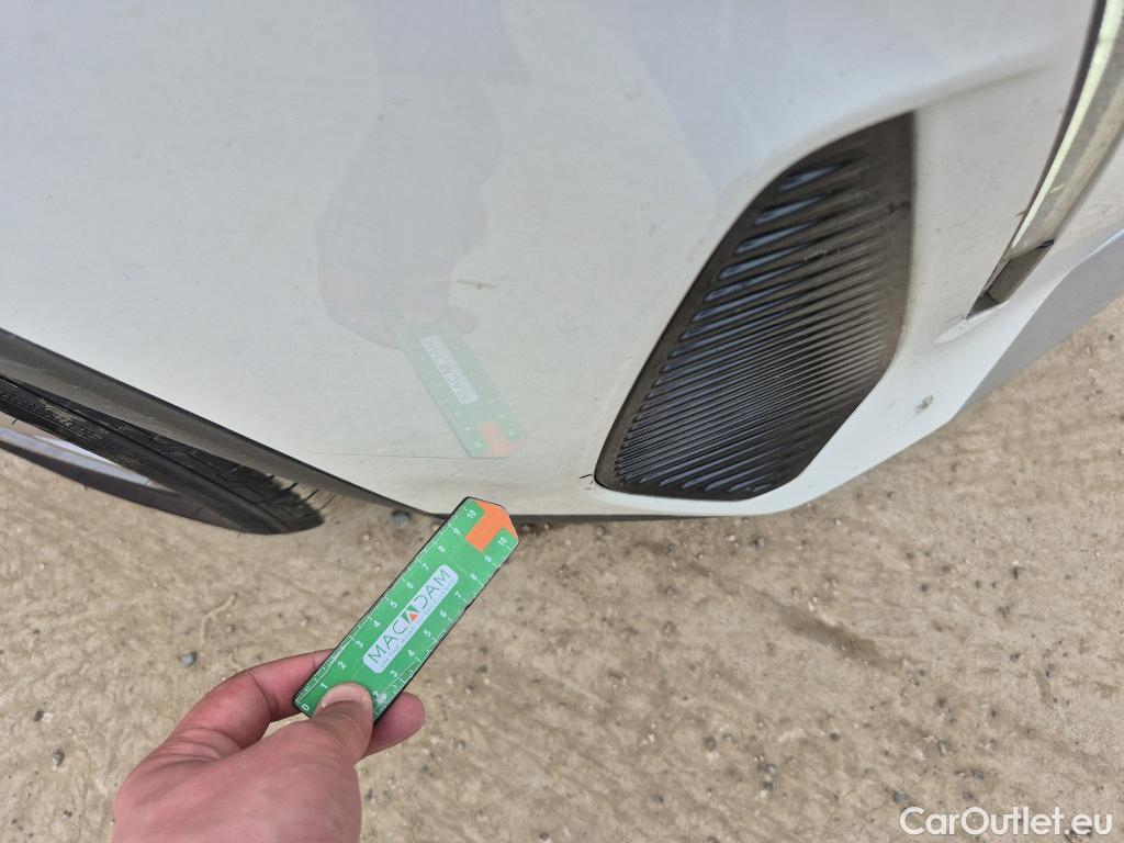  Peugeot  5008 PEUGEOT  / 2020 / 5P / todoterreno 1.2 PureTech 96KW S&S Active Pack EAT8 #20