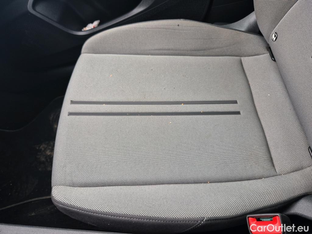  Land Rover  Discovery SEAT Nuevo León / 2020 / 5P / berlina con portón 2.0 TDI 85kW S&S Style Go (AC3) #2