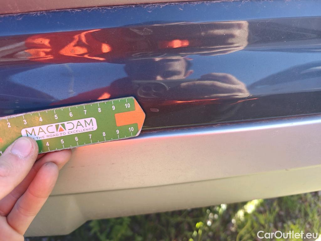  Audi  Q2 AUDI  / 2016 / 5P / todoterreno Design 35 TDI 110kW (150CV) #30