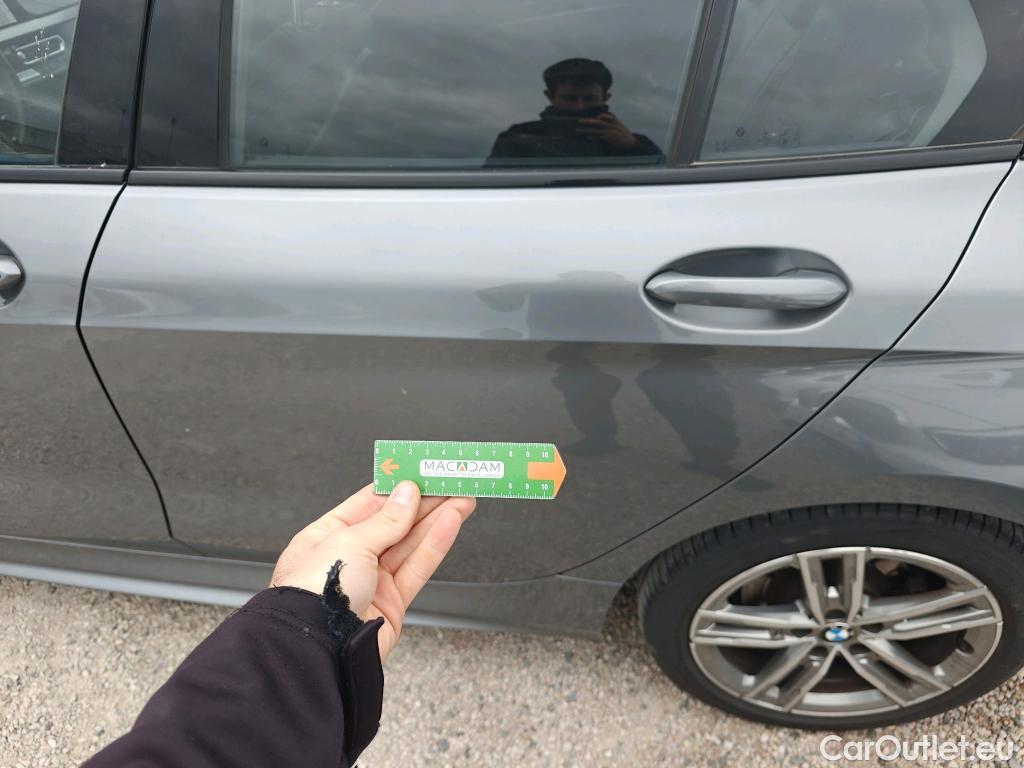  Bmw  Serie 1 BMW  / 2019 / 5P / berlina con portón 118i #27