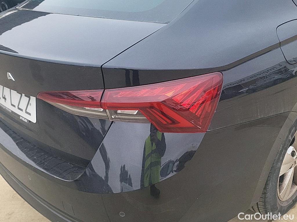  Skoda  Octavia SKODA  / 2020 / 5P / berlina con portón 2.0 TDI 85kW (115CV) DSG Ambition #27