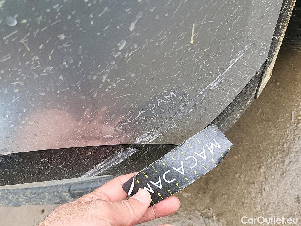  Volkswagen  Tiguan VOLKSWAGEN  / 2020 / 5P / todoterreno Life 2.0 TDI 110kW (150CV) #4