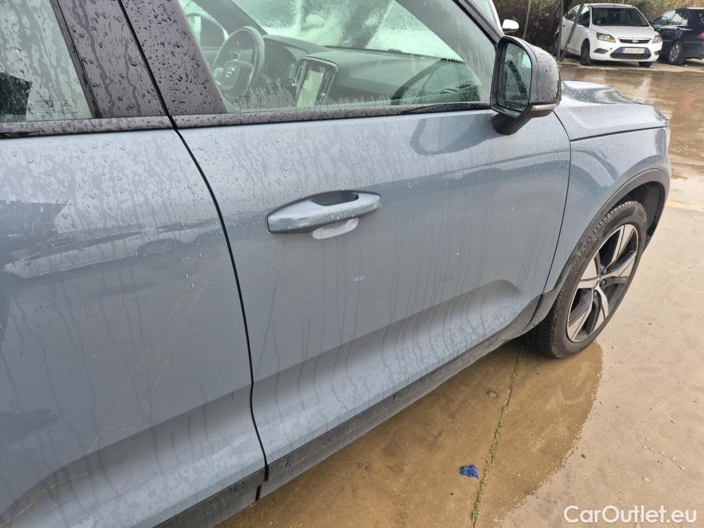  Volvo  XC 40 VOLVO XC40 / 2017 / 5P / todoterreno 1.5 T4 Twin Recharge R-Design Auto #24