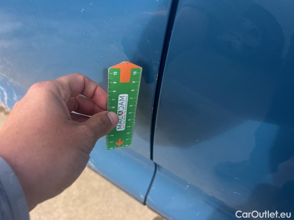  Volvo  XC 40 VOLVO XC40 / 2021 / 5P / todoterreno 2.0 B3 G Core Auto #2