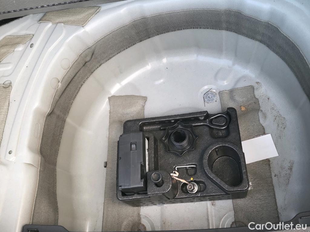  Volkswagen  Polo VOLKSWAGEN  / 2021 / 5P / berlina con portón Life 1.0 TSI 70kW (95CV) #7