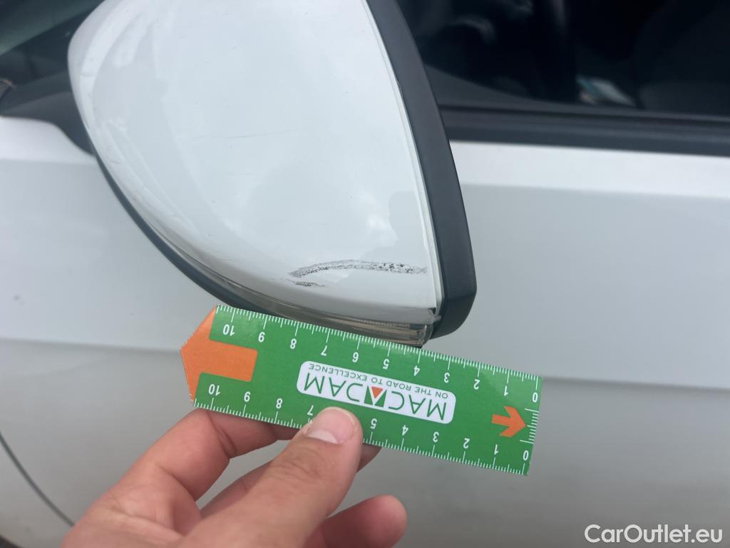  Volkswagen  Golf  VOLKSWAGEN / 2016 / 5P / berlina con portón e-ePower 110 kW (136CV) #33