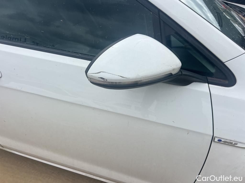  Volkswagen  Golf  VOLKSWAGEN / 2016 / 5P / berlina con portón e-ePower 110 kW (136CV) #30