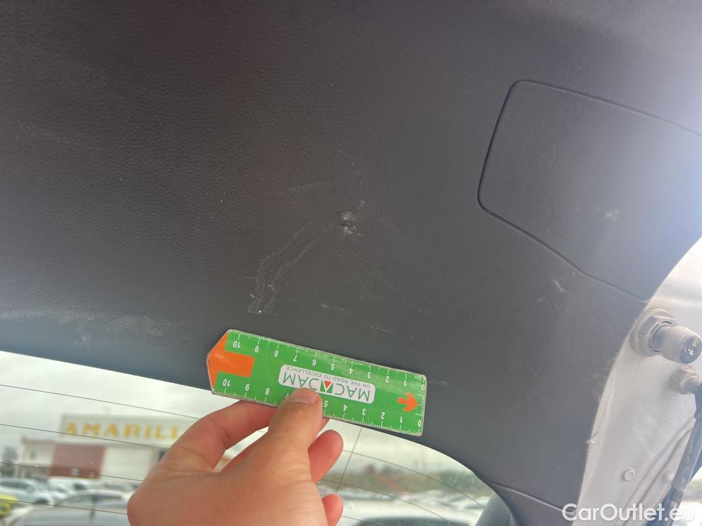  Volkswagen  Golf  VOLKSWAGEN / 2020 / 5P / familiar Life 2.0 TDI 85kW (115CV) Variant #26