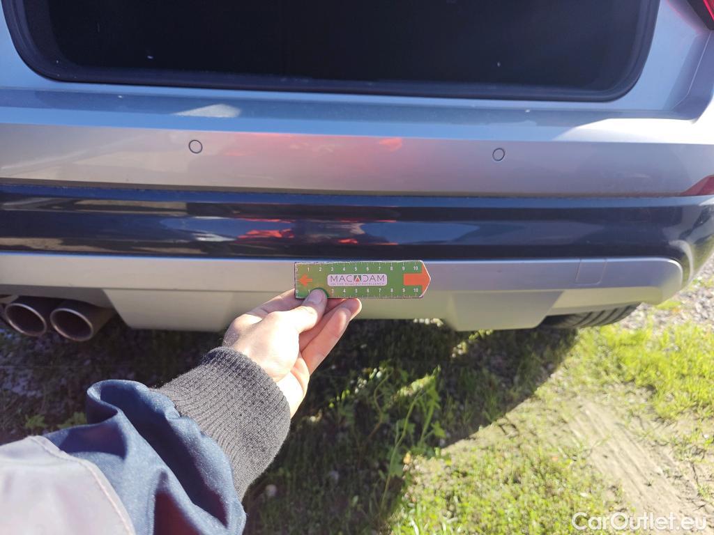  Audi  Q2 AUDI  / 2016 / 5P / todoterreno Design 35 TDI 110kW (150CV) #28