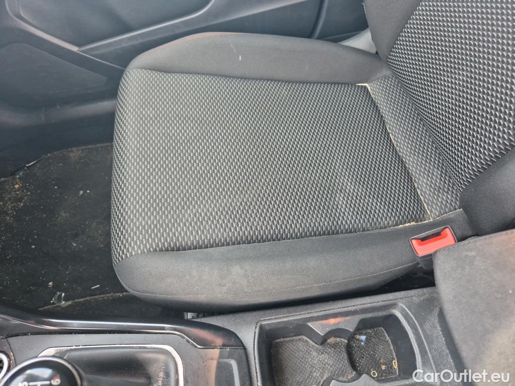  Volkswagen  T-ROC VOLKSWAGEN  / 2017 / 5P / todoterreno Edition 1.0 TSI 81kW (110CV) #16