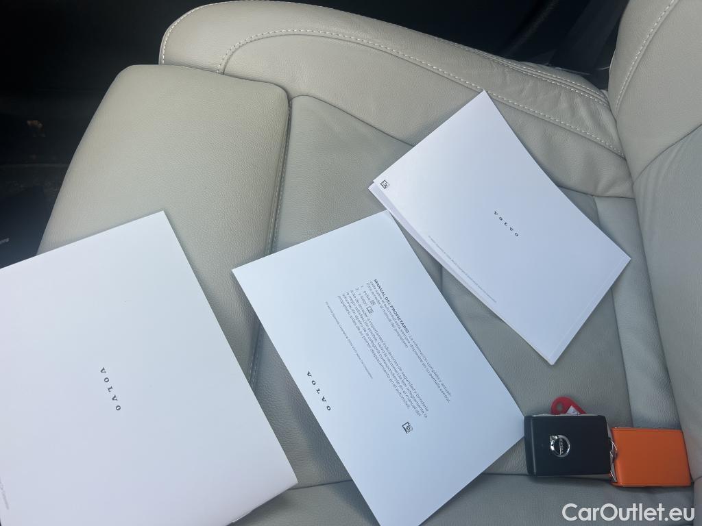  Volvo  XC 40 VOLVO XC40 / 2021 / 5P / todoterreno 2.0 B3 G Core Auto #6