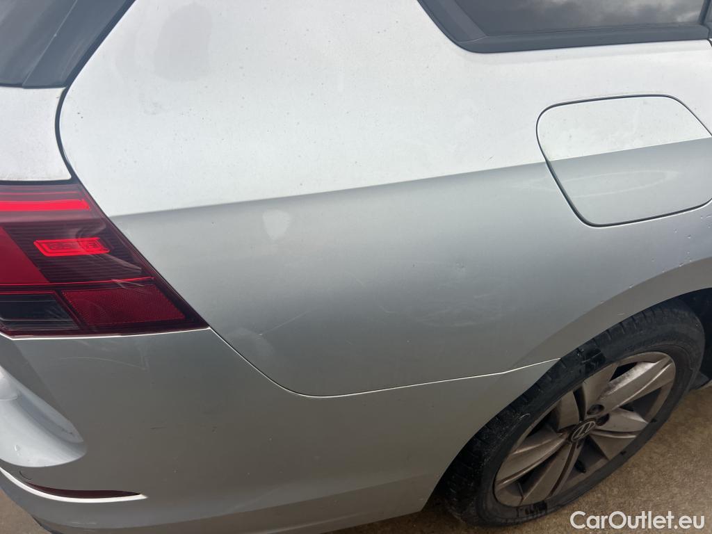  Volkswagen  Golf  VOLKSWAGEN / 2020 / 5P / familiar Life 2.0 TDI 85kW (115CV) Variant #3