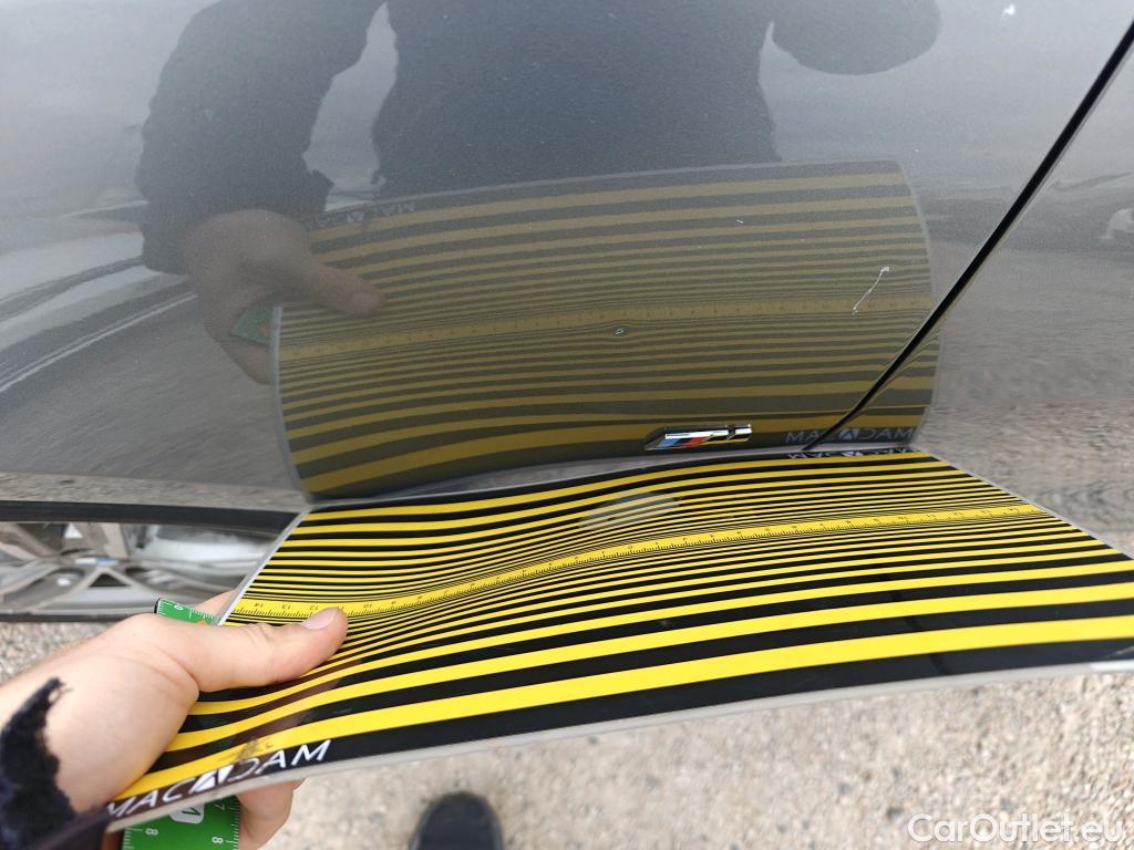  Bmw  Serie 1 BMW  / 2019 / 5P / berlina con portón 118i #18