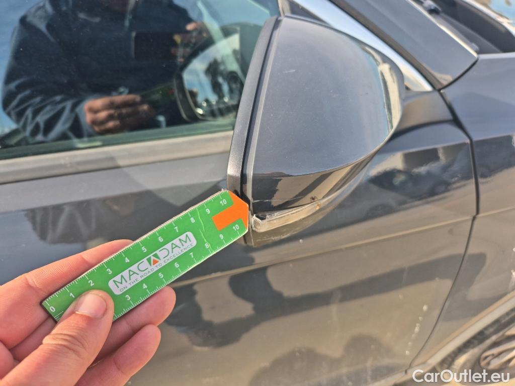  Volkswagen  T-ROC VOLKSWAGEN  / 2017 / 5P / todoterreno Edition 1.0 TSI 81kW (110CV) #29