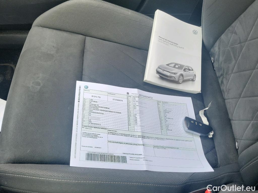  Volkswagen  Golf  VOLKSWAGEN / 2020 / 5P / berlina con portón Life 1.0 TSI 81kW (110CV) #1