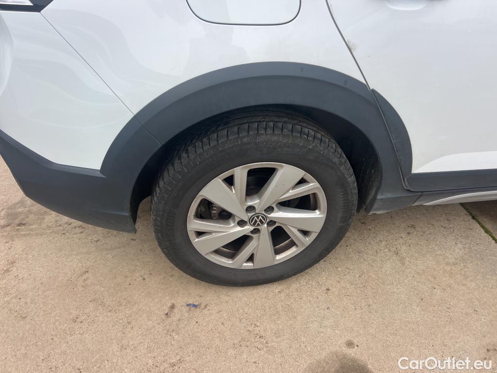  Volkswagen  Taigo VOLKSWAGEN  / 2021 / 5P / todoterreno Life 1.0 TSI 81kW (110CV) #3