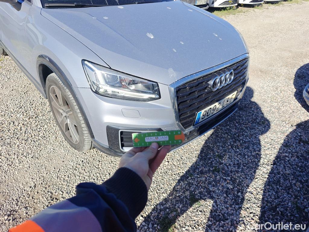  Audi  Q2 AUDI  / 2016 / 5P / todoterreno Design 35 TDI 110kW (150CV) #39