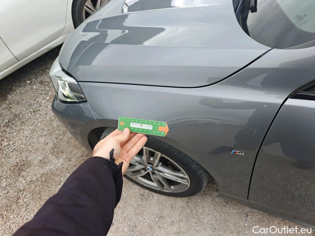  Bmw  Serie 1 BMW  / 2019 / 5P / berlina con portón 118i #17