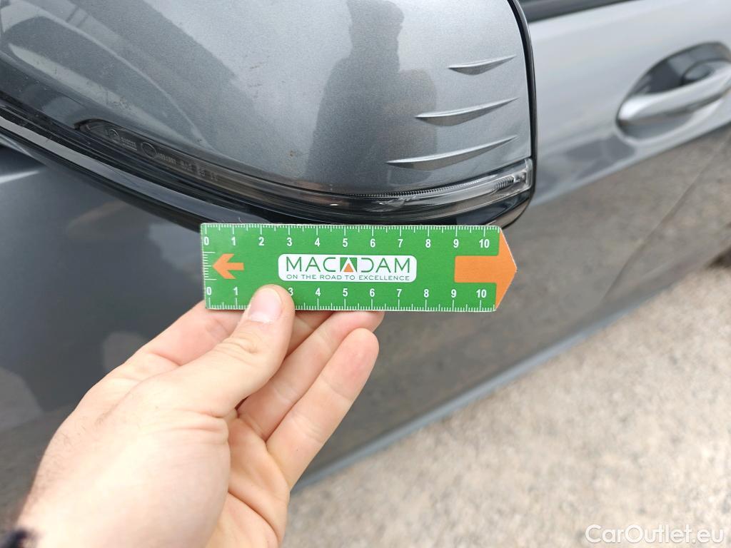  Bmw  Serie 1 BMW  / 2019 / 5P / berlina con portón 118i #15