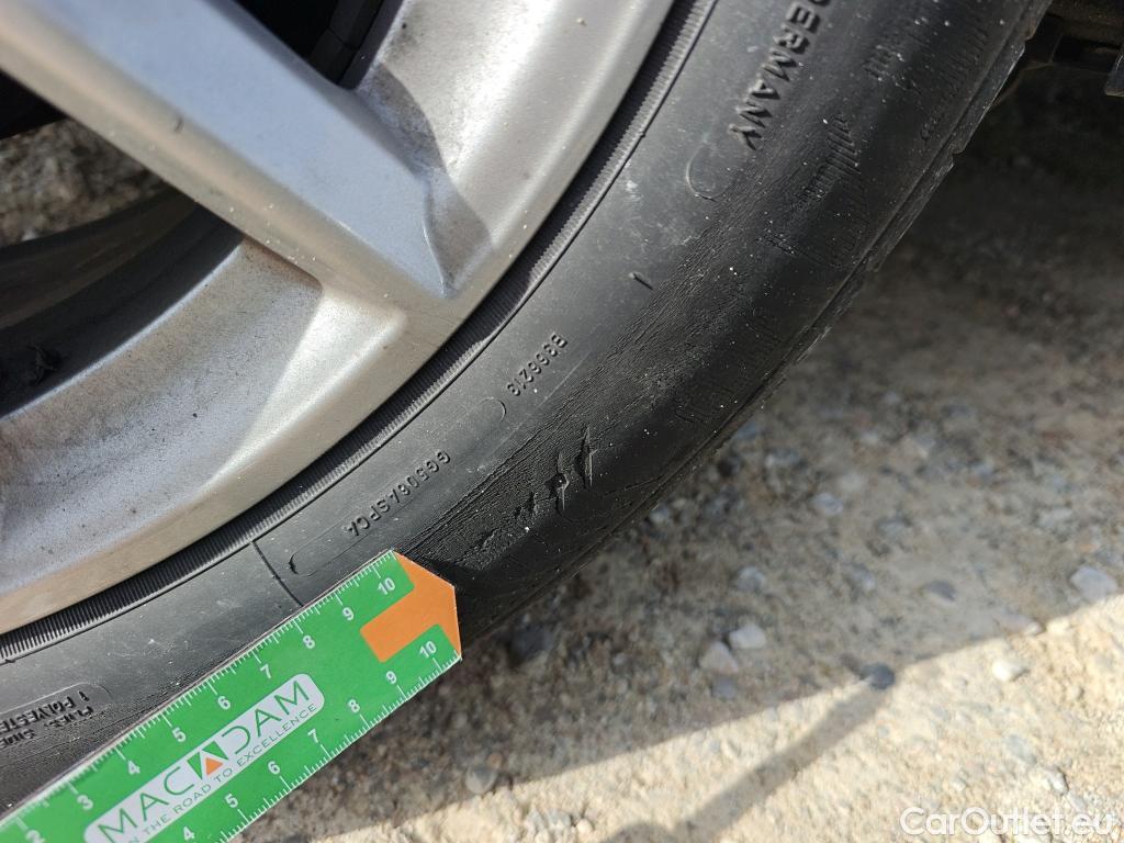  Bmw  X1 BMW  / 2019 / 5P / todoterreno sDrive16d Business #18