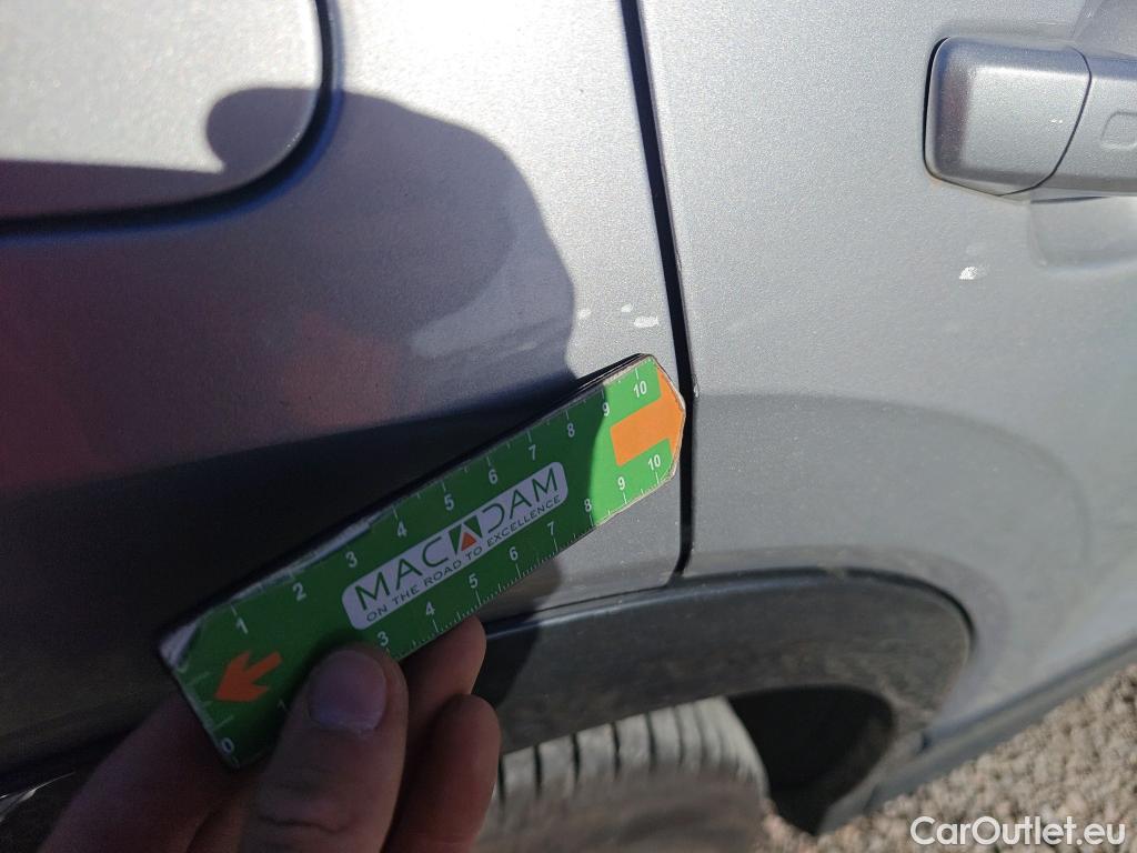  Audi  Q2 AUDI  / 2016 / 5P / todoterreno Design 35 TDI 110kW (150CV) #43