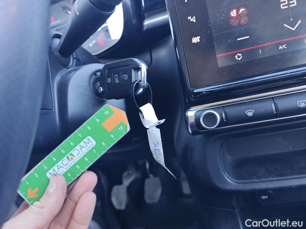  Citroen  C3 CITROEN  / 2020 / 5P / berlina con portón BlueHDi 75KW (100CV) S&S FEEL #1