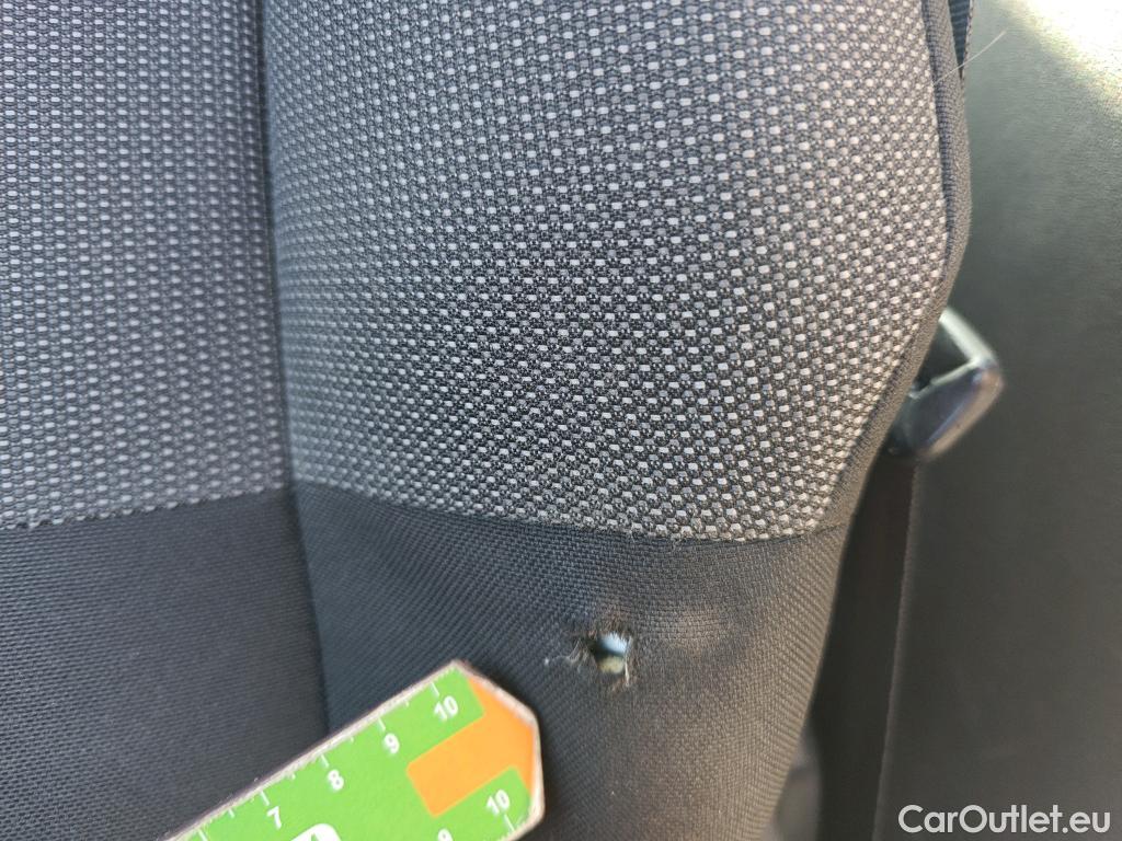  Citroen  C3 CITROEN  / 2020 / 5P / berlina con portón BlueHDi 75KW (100CV) S&S FEEL #11