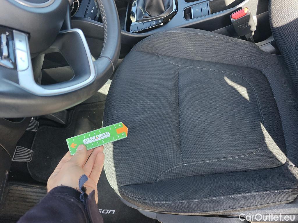  Hyundai  Tucson HYUNDAI  / 2020 / 5P / todoterreno 1.6 CRDI 85kW (115CV) Klass #6