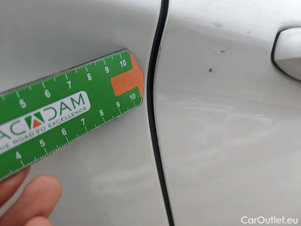  Bmw  X1 BMW  / 2019 / 5P / todoterreno sDrive18dA Corporate (AC4) #29