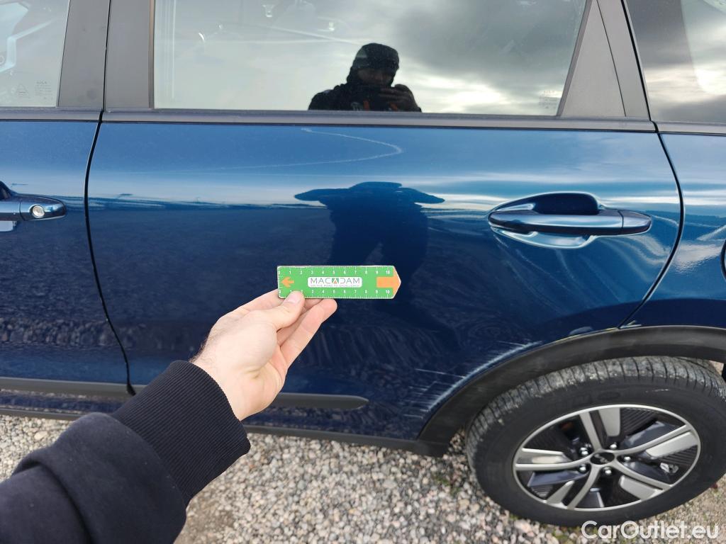  KIA  Niro KIA  / 2019 / 5P / crossover 1.6 GDi HEV 104kW (141CV) Concept #4