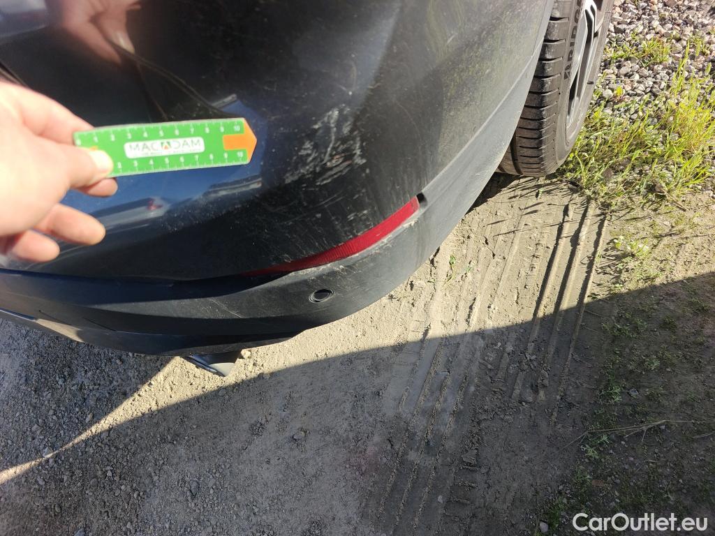  Bmw  X1 BMW  / 2019 / 5P / todoterreno sDrive18d #27