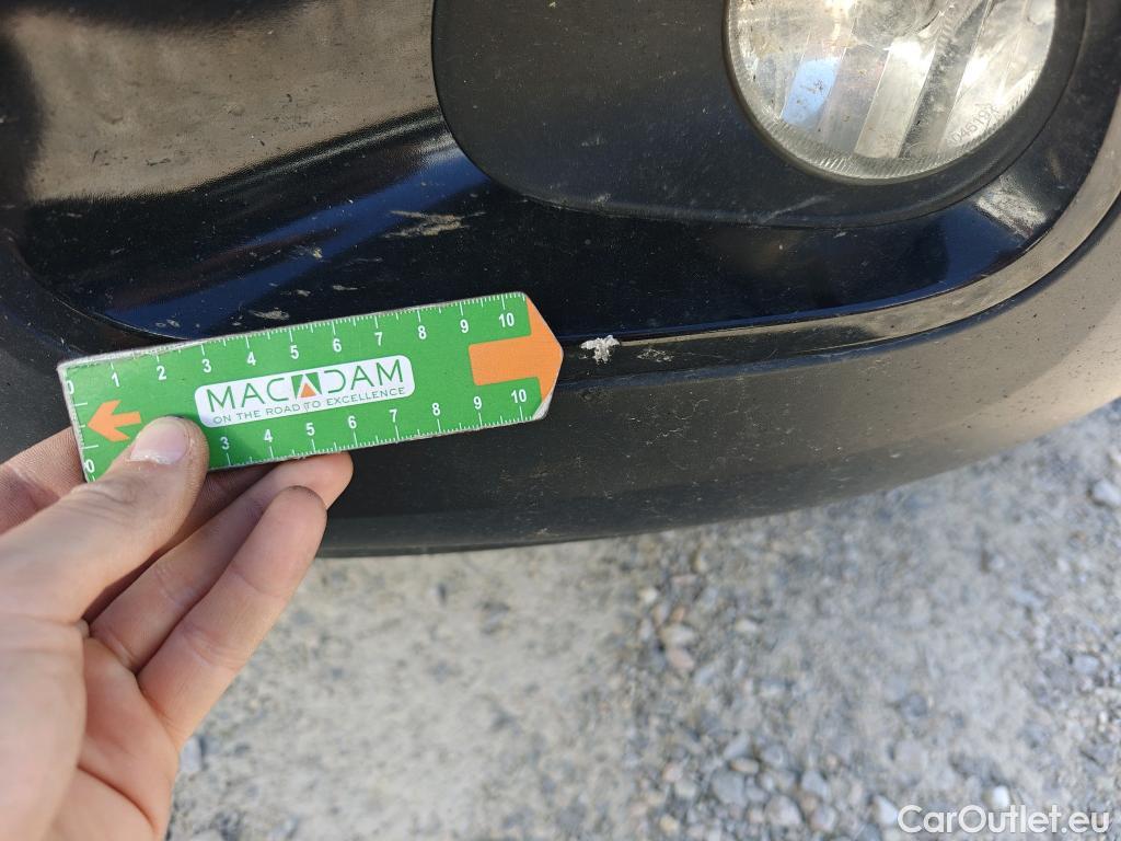  Citroen  C3 CITROEN  / 2020 / 5P / berlina con portón BlueHDi 75KW (100CV) S&S FEEL #47