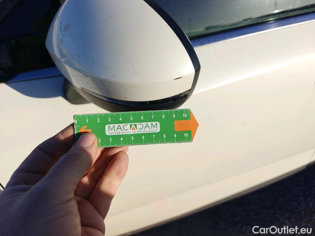  Nissan  Qashqai NISSAN  / 2021 / 5P / todoterreno DIG-T 116kW (158CV) mHEV Xtronic Acenta (AC2) #25