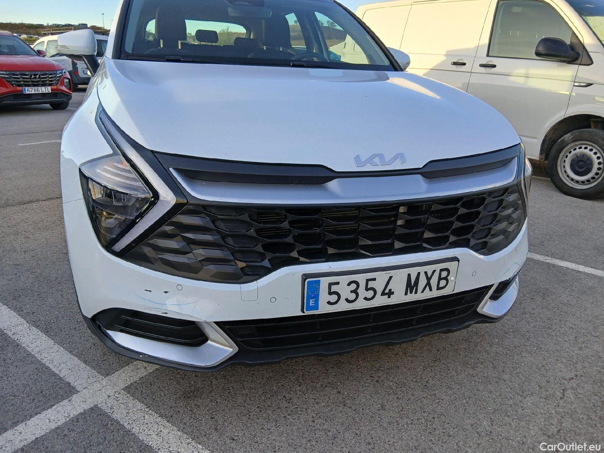  KIA  Sportage  Business 1.6 CRDi 135CV AT7 6E #1