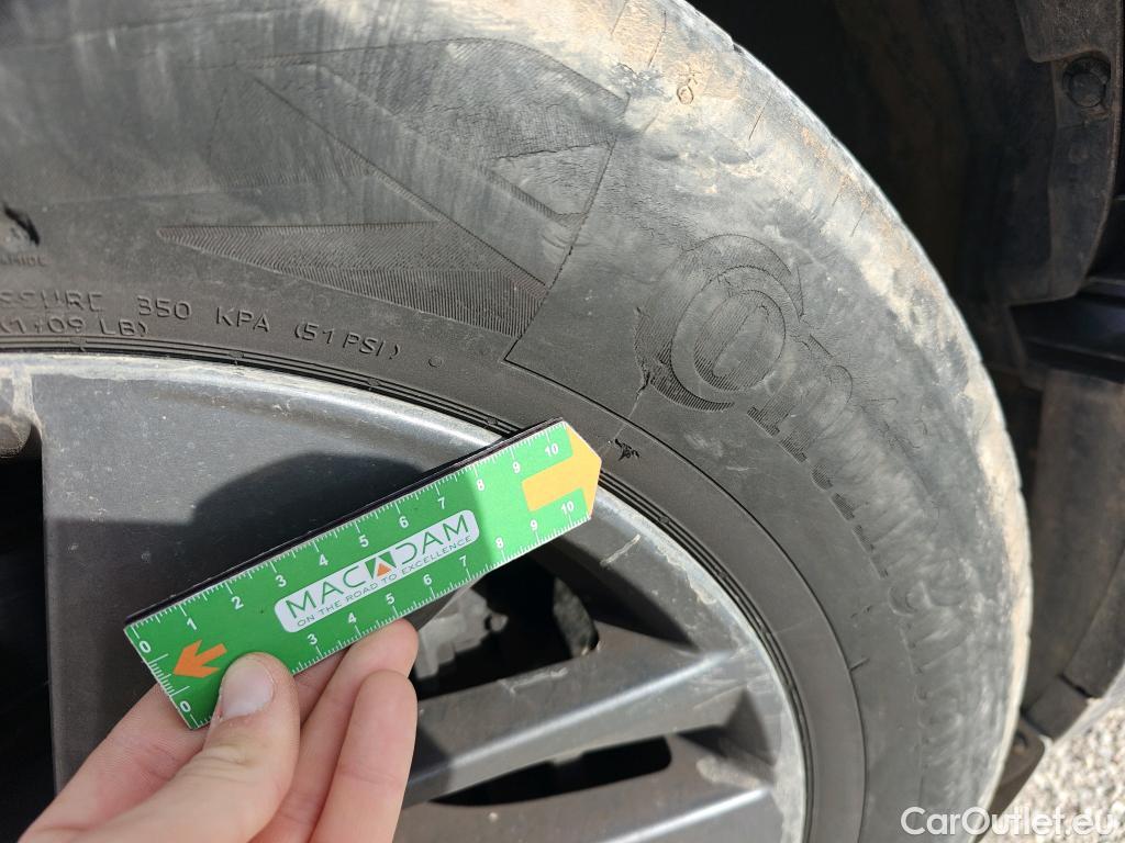  Nissan  Qashqai NISSAN  / 2021 / 5P / todoterreno DIG-T 116kW (158CV) mHEV Xtronic Acenta (AC) #5