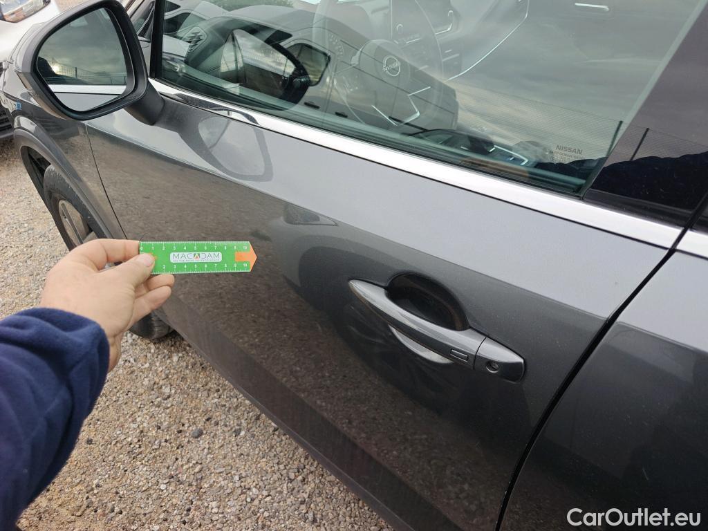  Nissan  Qashqai NISSAN  / 2021 / 5P / todoterreno DIG-T 116kW (158CV) mHEV Xtronic Acenta (AC9) #14