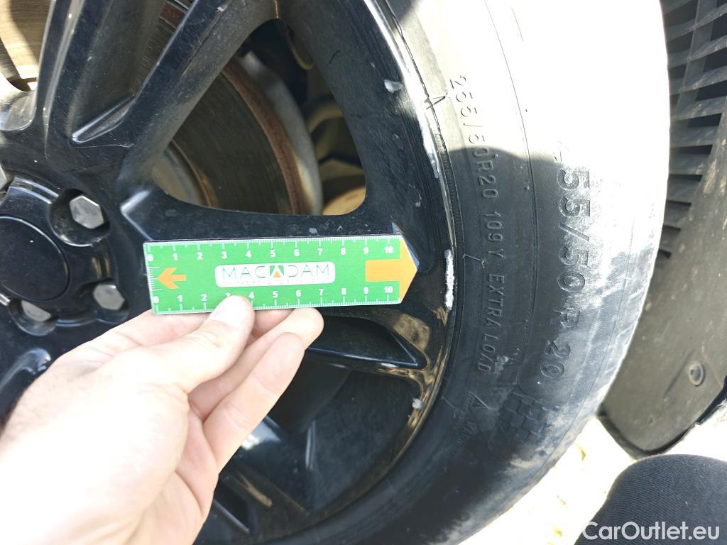  Land Rover  Range Rover LAND ROVER  Velar / 2017 / 5P / todoterreno 2.0D D240 R-Dynamic S 4WD Auto #52