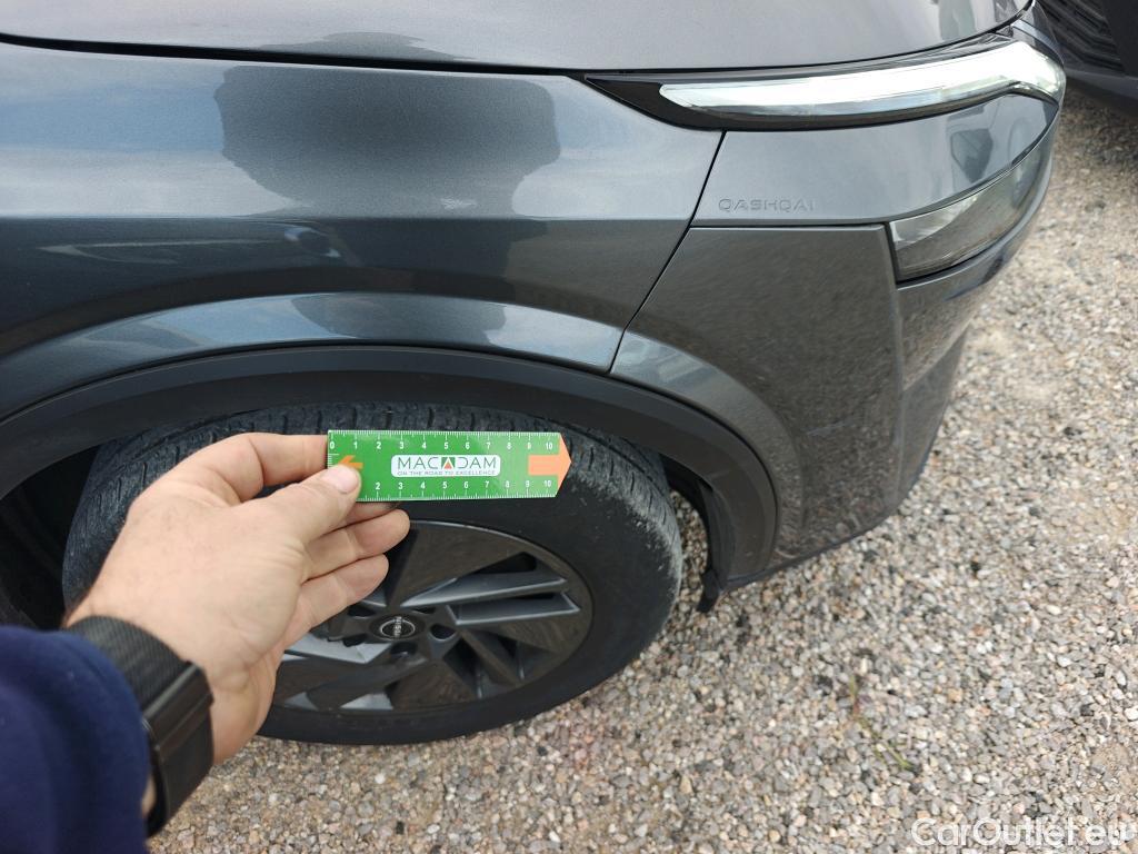  Nissan  Qashqai NISSAN  / 2021 / 5P / todoterreno DIG-T 116kW (158CV) mHEV Xtronic Acenta (AC9) #64