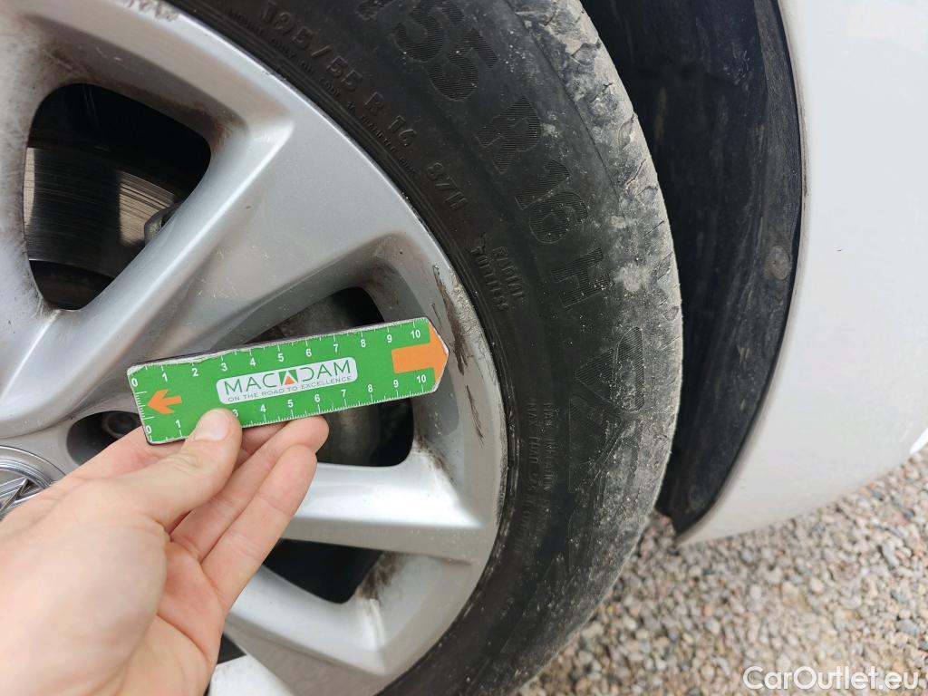  Opel  Corsa OPEL  1.2T XHL 74kW (100CV) Elegance #20