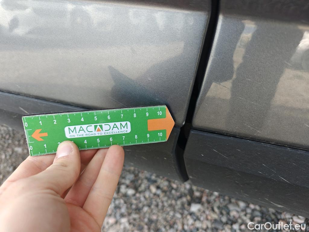  Nissan  Qashqai NISSAN  / 2021 / 5P / todoterreno DIG-T 116kW (158CV) mHEV Xtronic Acenta (AC) #60