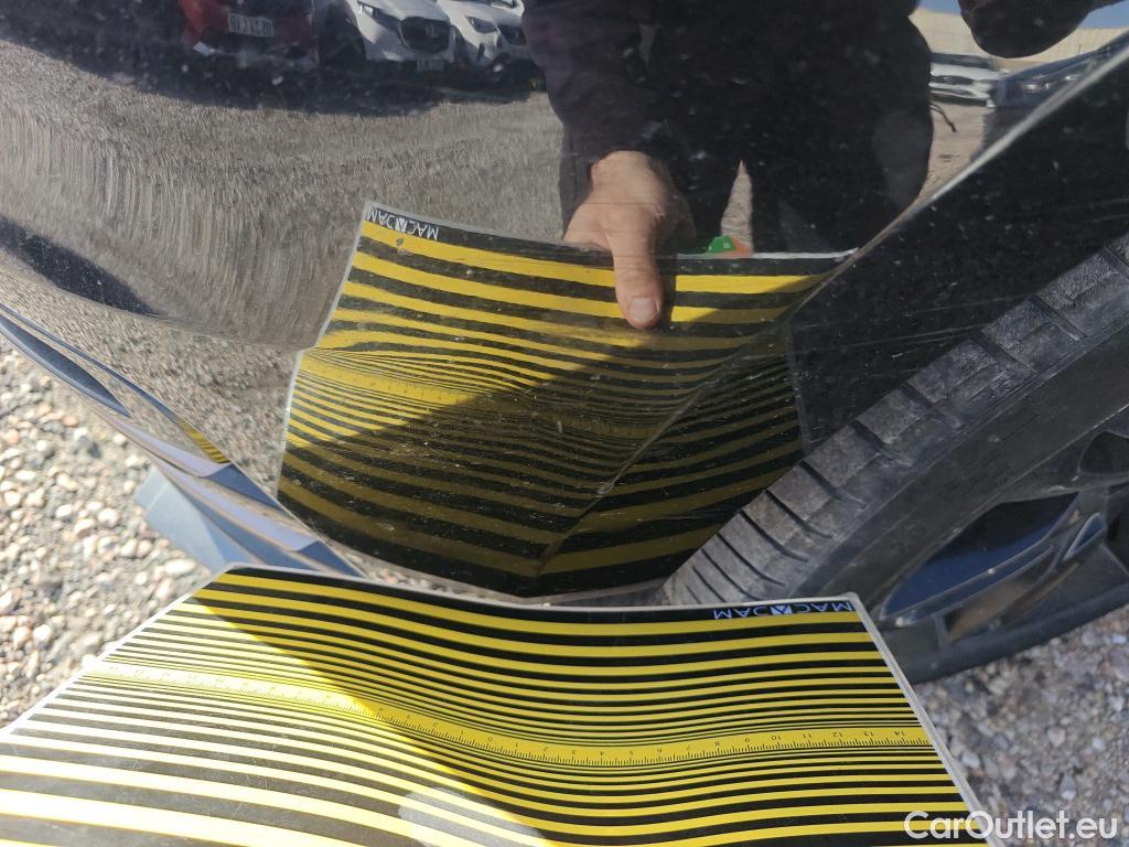  Land Rover  Range Rover LAND ROVER  Velar / 2017 / 5P / todoterreno 2.0D D240 R-Dynamic S 4WD Auto #38