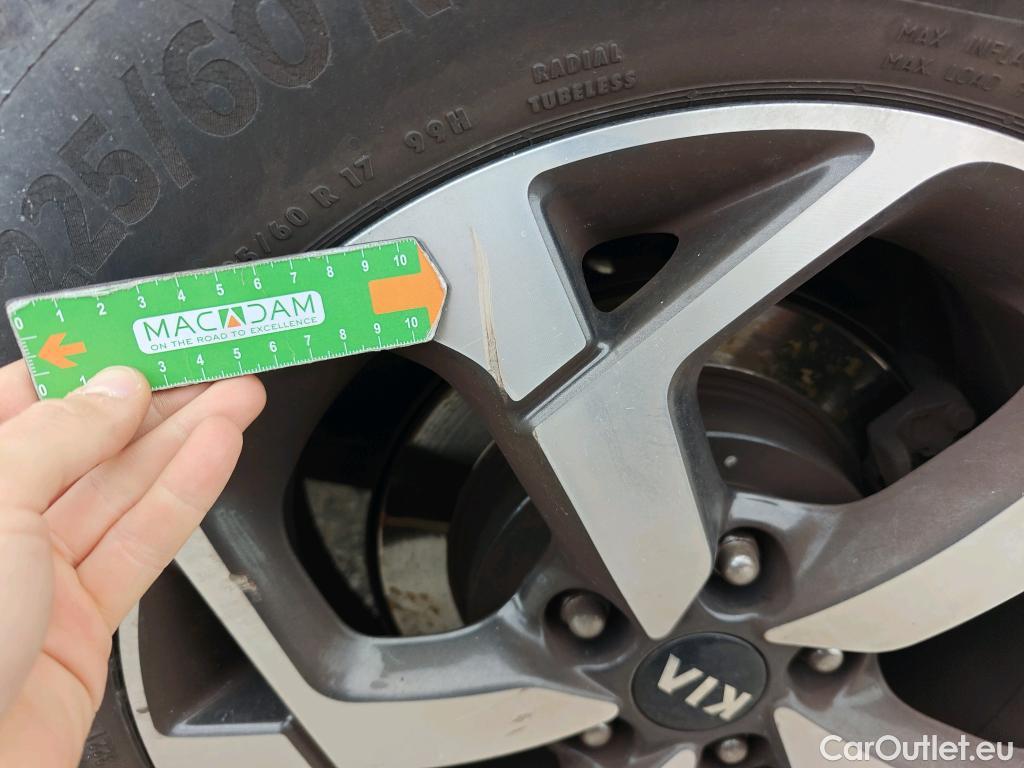  KIA  Sportage KIA  / 2018 / 5P / todoterreno 1.6 MHEV Business 100kW (136CV) 4x2 #17