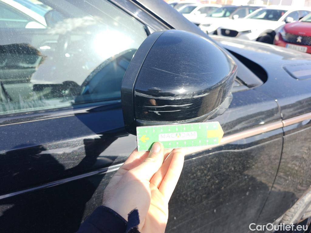  Land Rover  Range Rover LAND ROVER  Velar / 2017 / 5P / todoterreno 2.0D D240 R-Dynamic S 4WD Auto #83