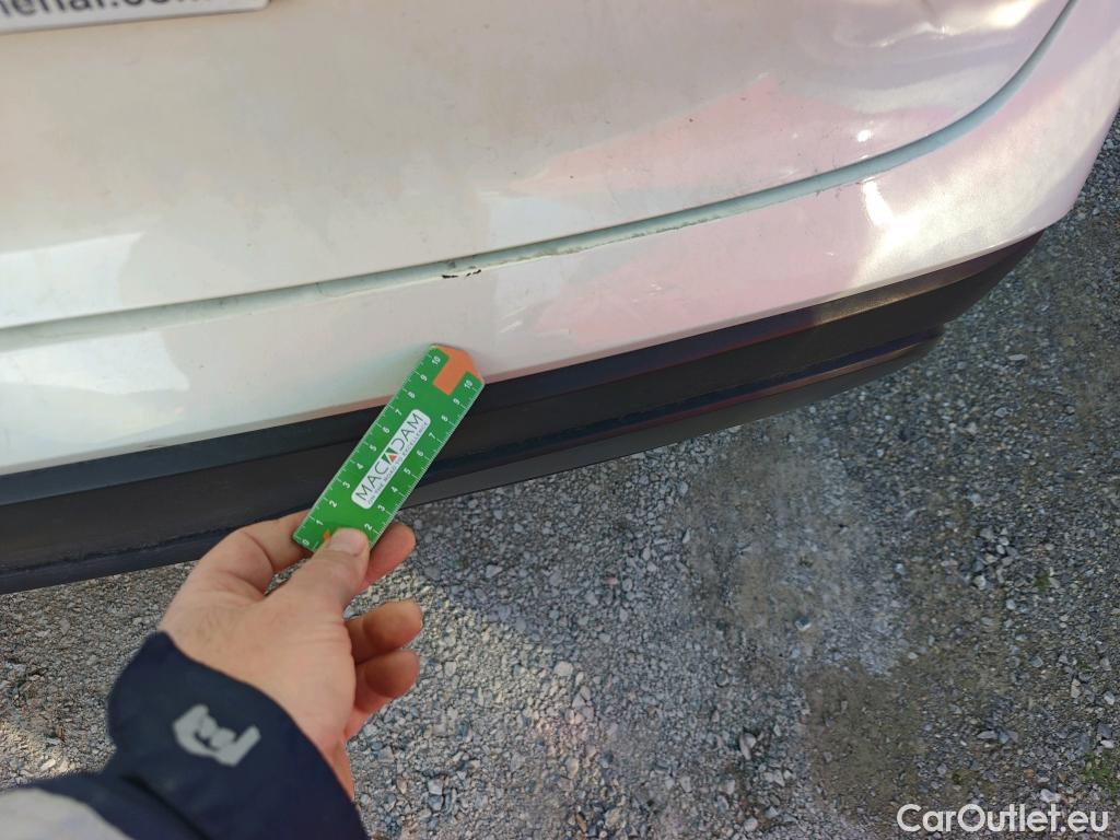  Nissan  Qashqai NISSAN  / 2021 / 5P / todoterreno DIG-T 116kW (158CV) mHEV Xtronic Acenta (AC2) #22